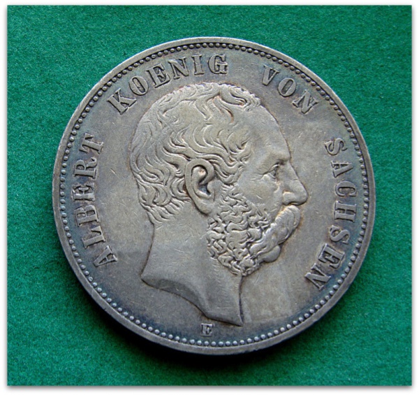 COD1800 - Muito Rara - Saxônia - 1900 - Alberto I - 5 Marcos - Prata .900 - 38mm - 27,77g - KM#1246 - Excelente Estado de Conservação - Oportunidade