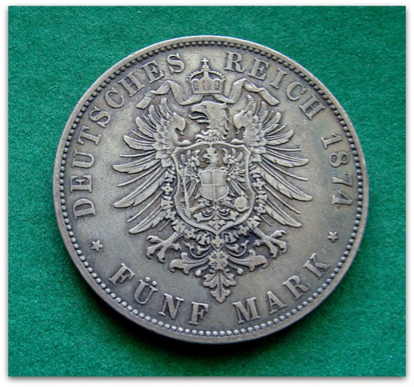 COD.990 - Rara - Bavária - 1874 - Luís II - 5 Marcos - Prata .900 - 27,77g - 38mm - KM#896 - Excelente Estado de Conservação - Oportunidade
