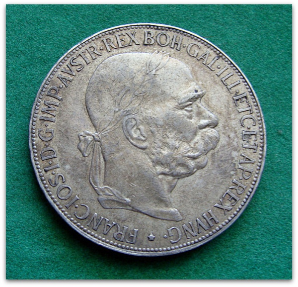 COD.600 - Rara - Império Austríaco - 1900 - Francisco José I - 5 Coroa - Prata .900 - 24g - 36mm - KM#2807 - Excelente Estado de Conservação - Oportunidade