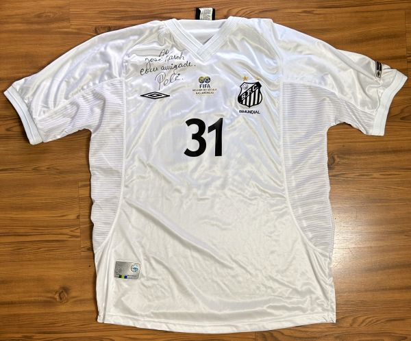 Camisa - Santos FC - Assinada pelo Pelé - Dedicada a Eduardo José Farah (Presidente da FPF) - Comemorativa do Bi Mundial - Fabricante Umbro - Tamanho XL - Em caixa