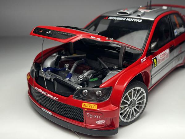Mitsubishi Lancer WRC05 Prata e Vermelho Rovanpera #9 -