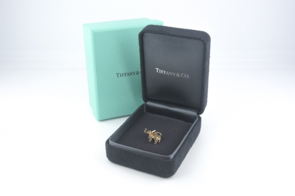 TIFFANY Pingente Save the Wild Elephant em Ouro Rose 18k - Tamanho 16x15mm - Peso: 2,5 gramas - Ref.