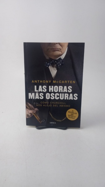 Anthony Maccarten; Las Horas Más Oscuras; 2018; Editora: Crítica; Idioma: Espanhol; 313 páginas. Livro em bom estado de conservação. Bordas das páginas amareladas. Leves desgastes nas extremidades. Dimensões: 15,5 cm x 23 cm x 1,5 cm. Peso: 0,632 kg