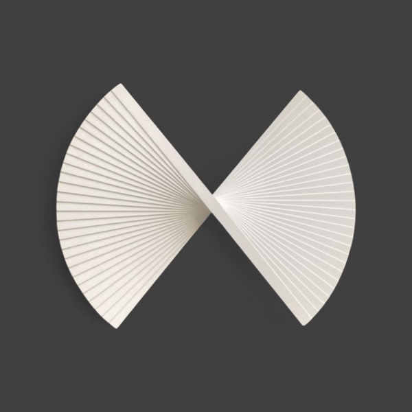 MMM Ascãnio Escultura em madeira branca patinada, espiral. 1,20 x 0,95 cm