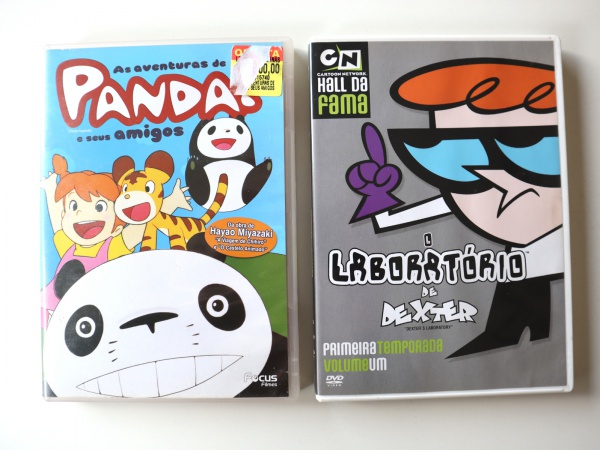 DVD. 2 itens: (1) As Aventuras de Panda e seus amigos (original em