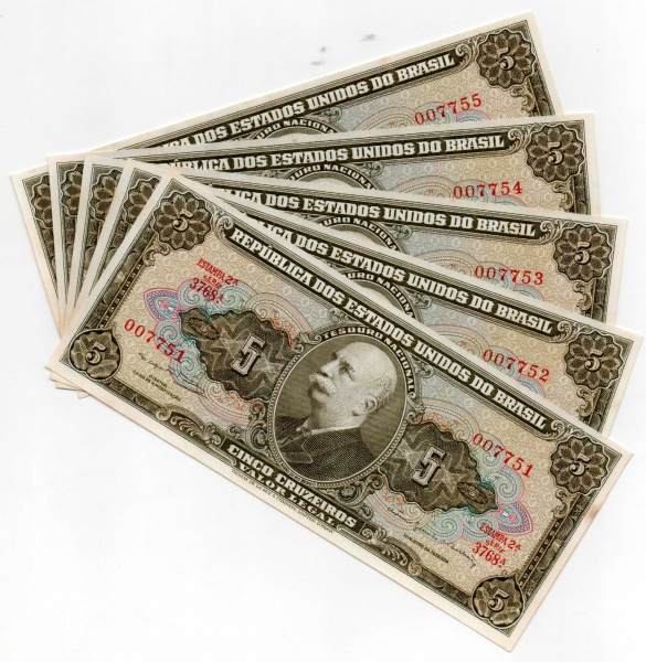 AV1153 - Lote com 5 cédulas - 5 Cruzeiros  - C074FE- 1964 - Sergio Ribeiro e O. Bulhões - Sequenciadas - Catalogo - R$ 215