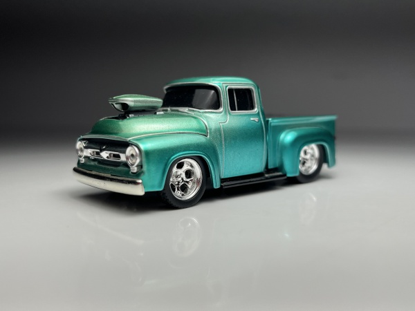 1956 Ford F100 Laranja Metálico e Chama Prata - M2 Mode