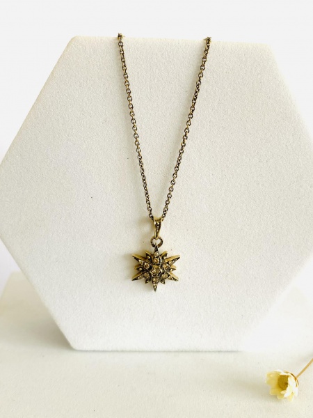 Joias . Brincos riviera em ouro amarelo 18K, com altura de 3 cm foto 8