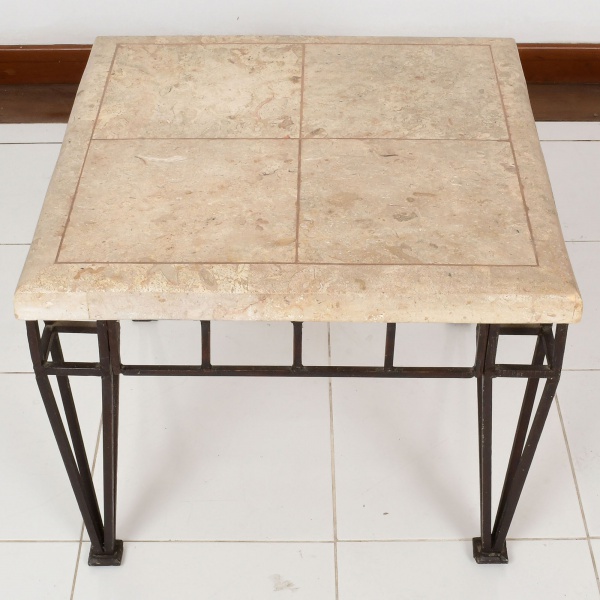 Joias . MESA ESCRIVANINHA EXECUTIVA  ESTILO IMPÉRIO.  ÍTEM: Mes foto 1