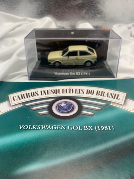 Essa miniatura é do Ford Escort XR3 (1990), parte da prestigiada