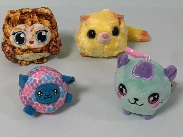 Pelúcia - Lote de Pelúcias pequenas. Itens colecionáveis - 4 unidades. (ver fotos).