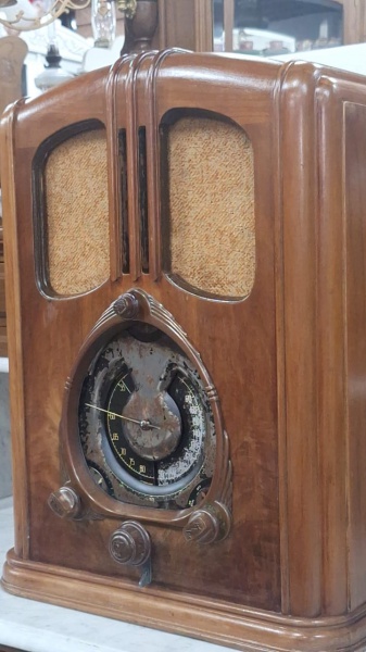 Joias . Refrigerador de madeira. Sem motor ou compressor. Funci foto 7