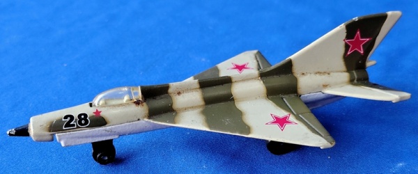 Arte . 8 - EUROFIGHTER EF-2000 - 11.5 X 8 CM  MAISTO foto 3