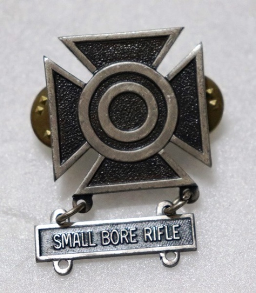 Arte . 32 - BADGE - U,S, AIR FORCE -  ROTC - B.O.S. - 2,5 X 2 foto 8