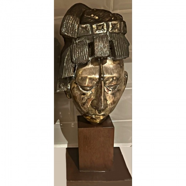 Rara escultura em prata de Rei Maia, Pakal.