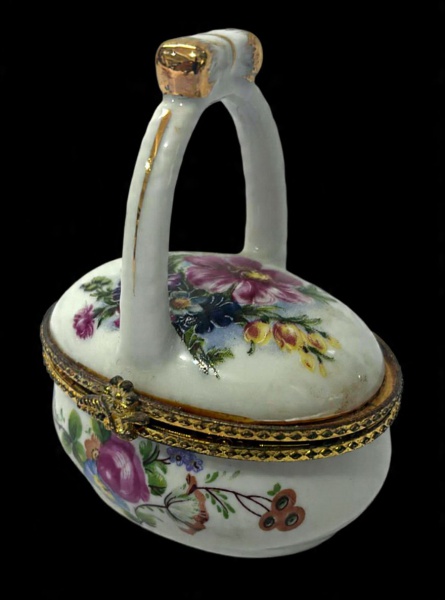 Joias . REAL - Açucareiro produzido em porcelana, com decoração foto 5