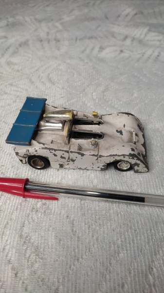 Joias . Carrinho em metal Marca Mira  Ferrari 348 escala 1/18 foto 7