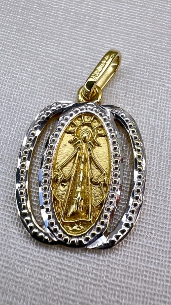 Joias . BRINCO ARGOLA CONFECCIONADA EM OURO AMARELO 18K, COM ZI foto 6