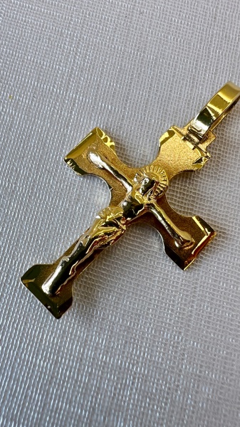 Joias . CORRENTE VENEZIANA CONFECCIONADA EM OURO AMARELO 18K. T foto 3
