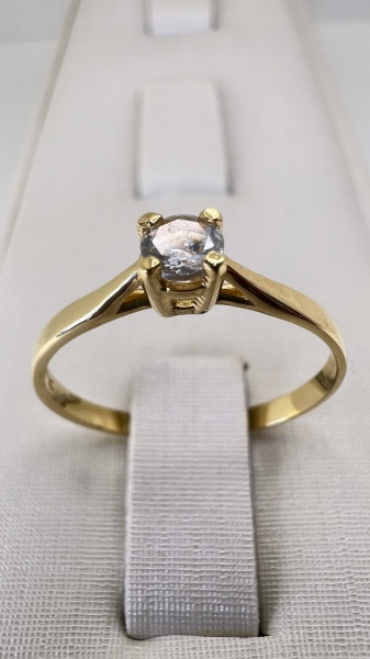 Joias . MEIA ALIANÇA CONFECCIONADA EM OURO AMARELO 18K. COM PER foto 8