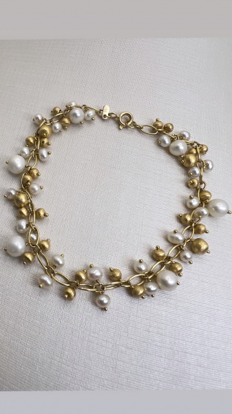 Joias . BRINCO FLOR CONFECCIONADO EM OURO AMARELO 18K, COM ZIRC foto 7