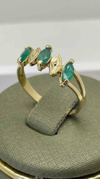 Joias . CONJUNTO CONFECCIONADO EM OURO AMARELO 18K, COM PINGENT foto 8