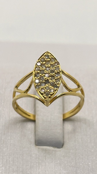 Joias . ANEL SOVEREIGN CONFECCIONADO EM OURO AMARELO 18K, COM 1 foto 3