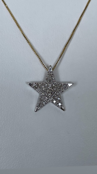 Joias . ANEL SOVEREIGN CONFECCIONADO EM OURO AMARELO 18K, COM 1 foto 6