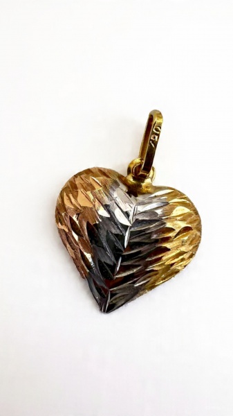 Joias . ALIANÇA CONFECCIONADO EM OURO BRANCO 18K, COM  DIAMANTE foto 5