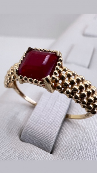 Joias . ANEL CONFECCIONADO EM OURO AMARELO 18K. COM 1 DIAMANTE foto 6
