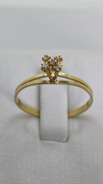 Joias . BRINCO ARGOLA CONFECCIONADO EM OURO AMARELO 18K, COM ZI foto 6