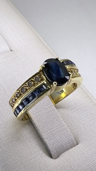 Joias . PINGENTE CRUS  CONFECCIONADO EM OURO AMARELO 18K, COM P foto 2