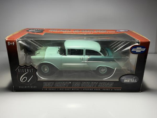 ダイキャスト1957 CHEVY 150 UTILITY SEDAN 超レア 1957 Chevy 150 Utility Sedan Azul Claro e Verde - Highw