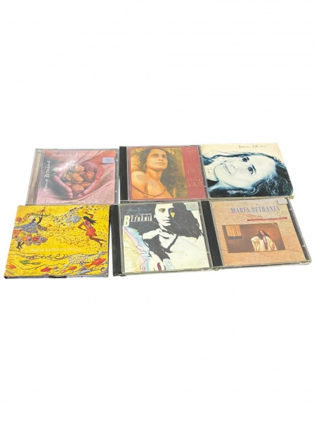 Joias . 5 CDs de Djavan, 1 - Luz; 2 - Novena, capa com trinco; foto 8
