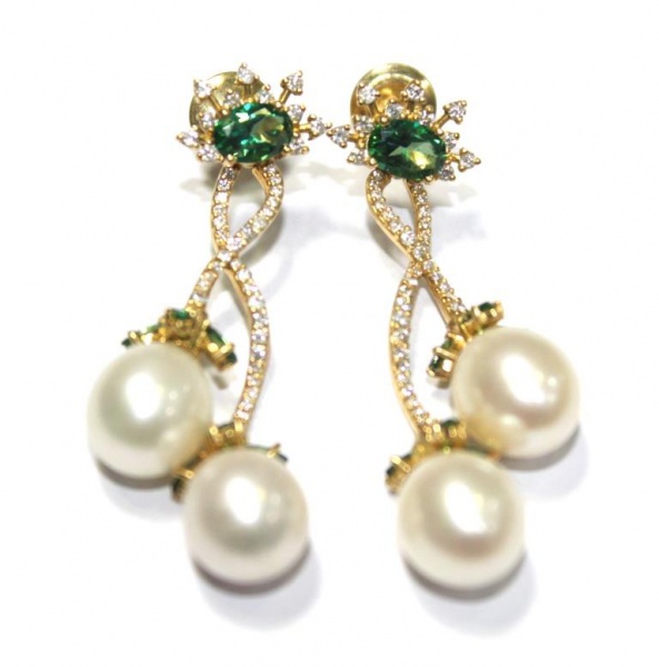 Joias . Cartier. Braceletes Loves em ouro 18k, branco, amarelo foto 6