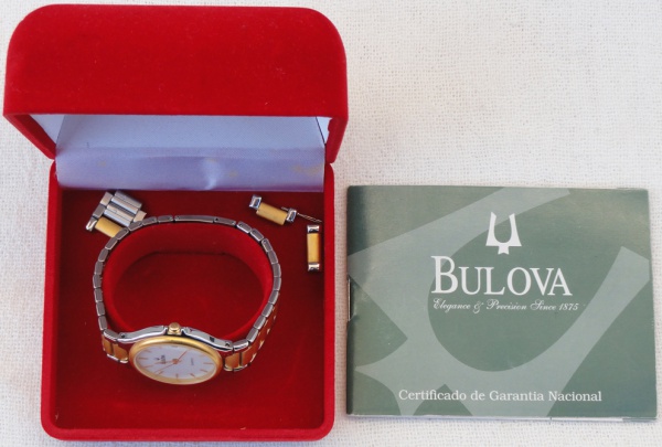 Relogios . RELÓGIO BULOVA! NOVO COM CAIXA E MANUAL !
