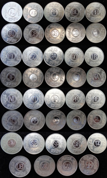 Joias . PEQUENA COLEÇÃO DE FICHAS COCA-COLA ! 39 FICHAS DIFERENTES! COM AS LETRAS ...