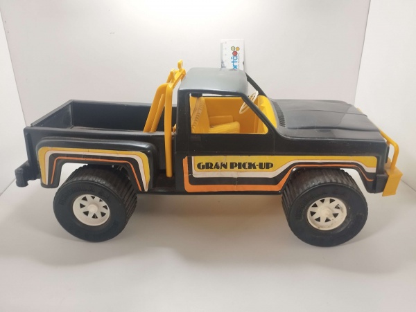 Antiga e rara Gran Pick Up da Estrela. Brinquedo em muito bom estado de conservação.
