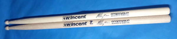 Joias . Baqueta do baterista Mikkey Dee (Motorhead - Scorpions) foto 1