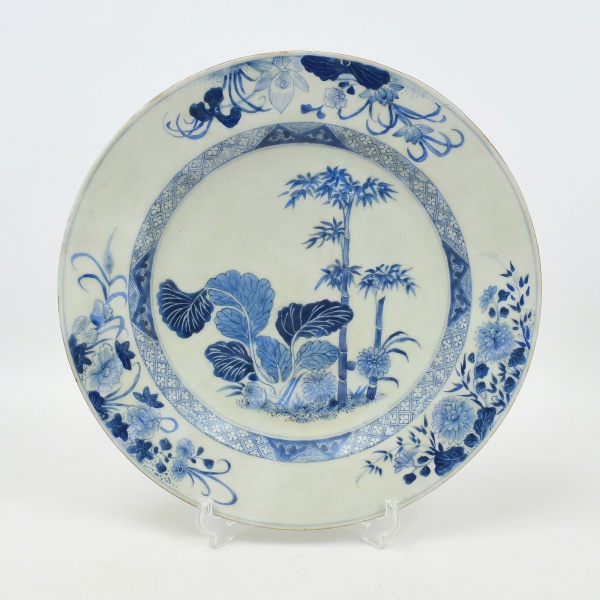 Antiguidades . CIA DAS INDIAS - Monumental medalhão  chinês de exportação em azul e branco, ...