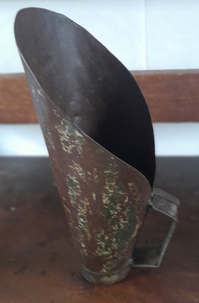 Joias . ANTIGO TIMÃO EM BRONZE . MEDIDAS : DE GARRA A GARRA 74 foto 5