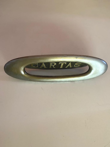 Joias . ANTIGO TIMÃO EM BRONZE . MEDIDAS : DE GARRA A GARRA 74 foto 1