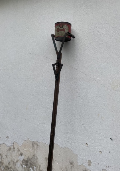 Joias . ANTIGA TALHA  EM MADEIRA  ESCULPIDA COM POLICROMIA DOUR foto 5