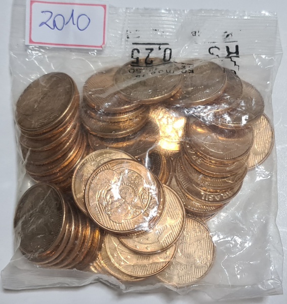 Brasil - sachê lacrado de 25 centavos de real ano 2010 c/ 50 moedas.