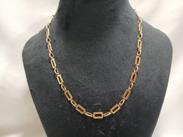 Joias . Colar em ouro 750, peso  25,7  g e 46 cm aberto , com fecho gaveta com duas ...