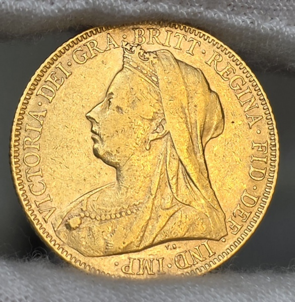 Joias . Moeda de Ouro - Reino Unido - 1 Libra esterlina 1900 - Ouro (.9167) - 7,96 g - ...