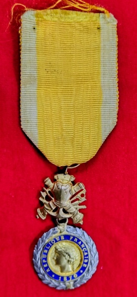 Arte . 1 - Medalha Militar - Finlândia - Ordem Da Rosa Branca foto 2