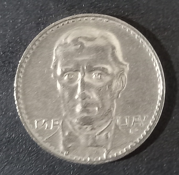 Joias . LOTE COM 13 MOEDAS DE 100 REIS.  1925/21/34/31/30/24/28 foto 3