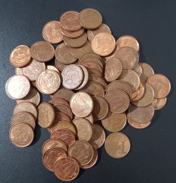 Joias . LOTE COM 13 MOEDAS DE 100 REIS.  1925/21/34/31/30/24/28 foto 8