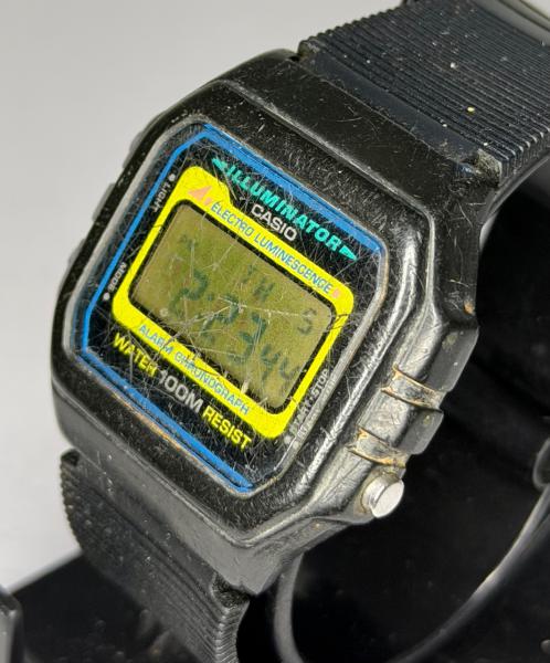 Casio Illuminator W-741 - Relógio de pulso com alarme e cronógrafo